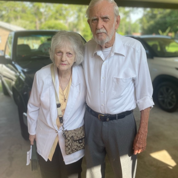 Meet your Posher, Serena - Picture 8 of 8